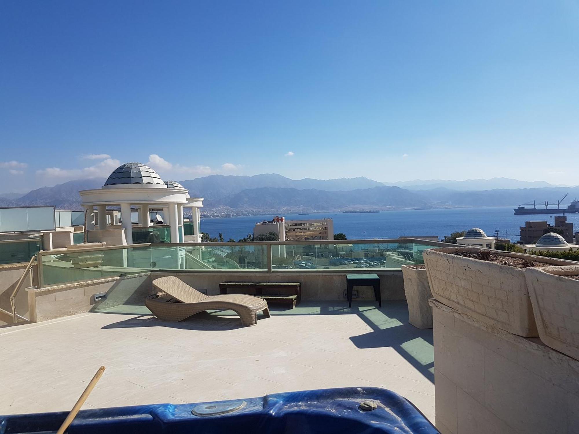 Palmore Top Luxury Penthause With Juccuzi First Line Of The Seaside Apartment Ейлат Екстериор снимка