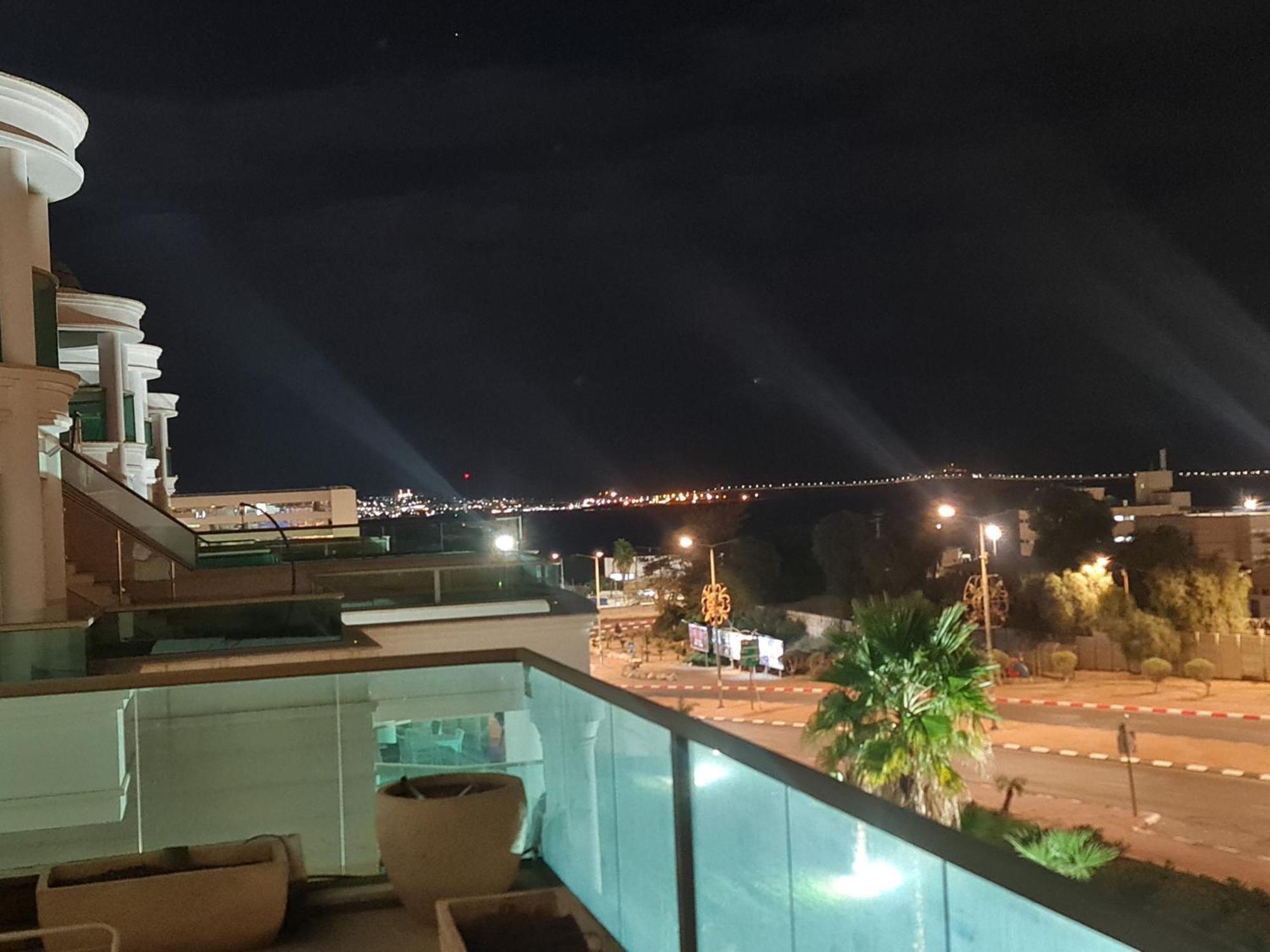 Palmore Top Luxury Penthause With Juccuzi First Line Of The Seaside Apartment Ейлат Екстериор снимка